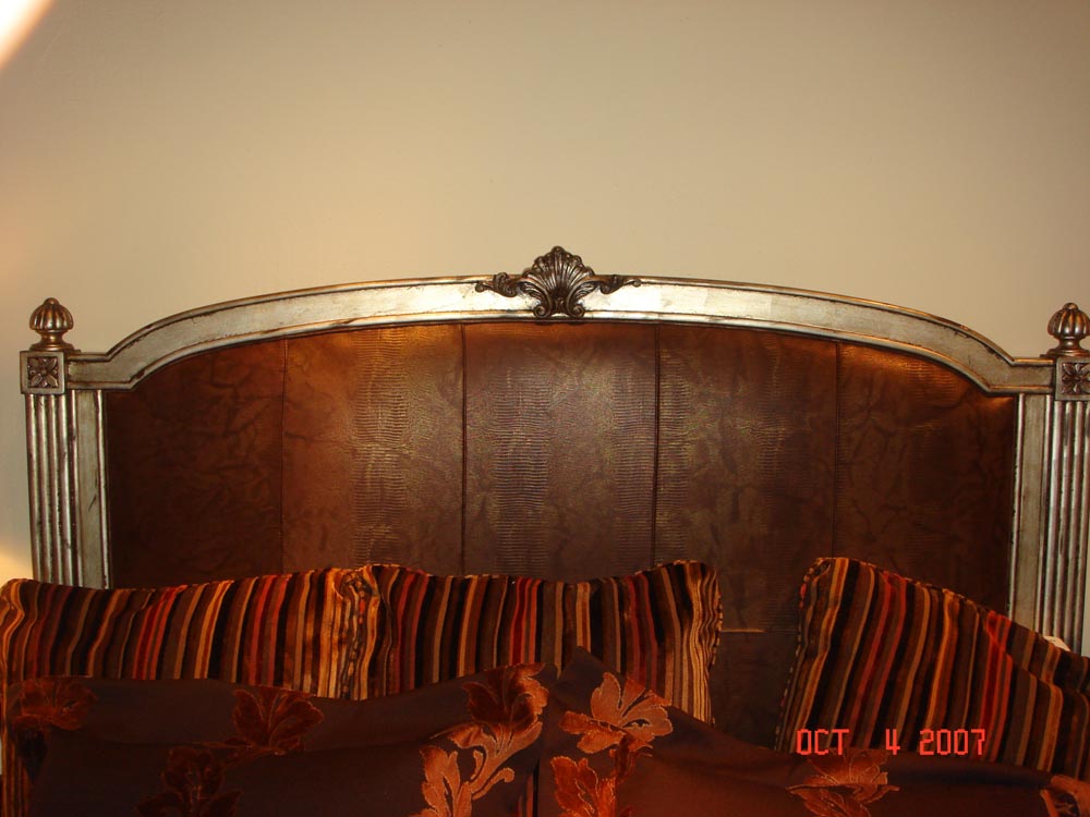 Townsend Leather's Expressions Cowhide Clove Spice Java Snake