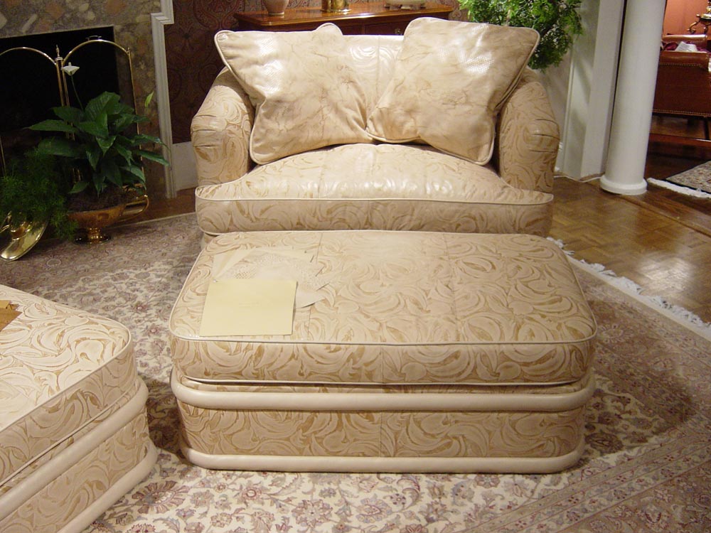 Townsend Leather's Expressions Cowhide Vanilla Bean Plume