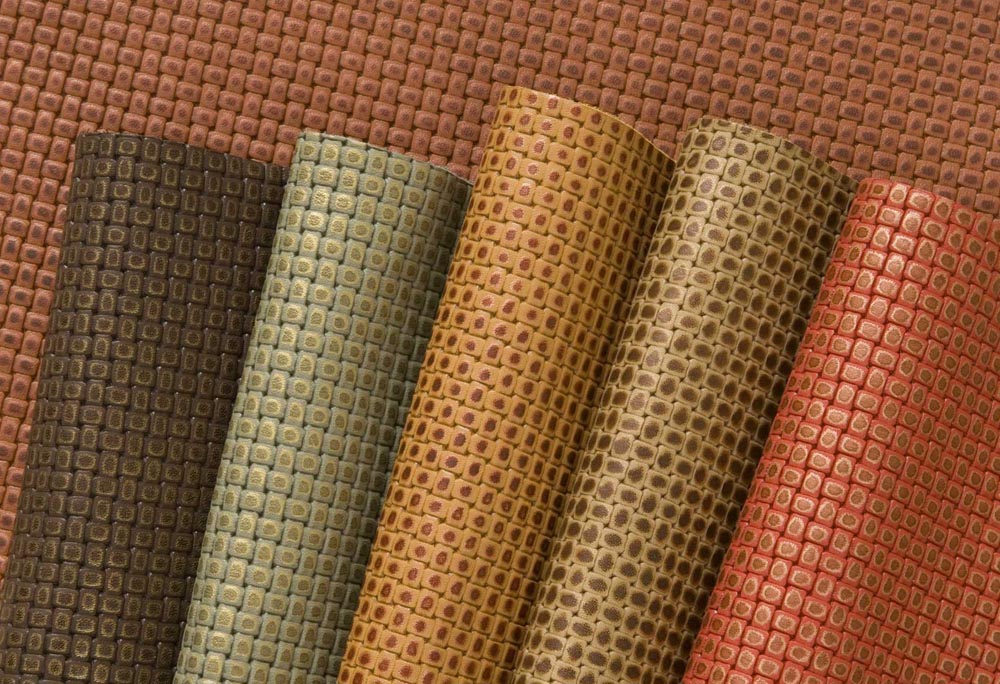 Townsend Leather's Expressions Cowhide Chain Link