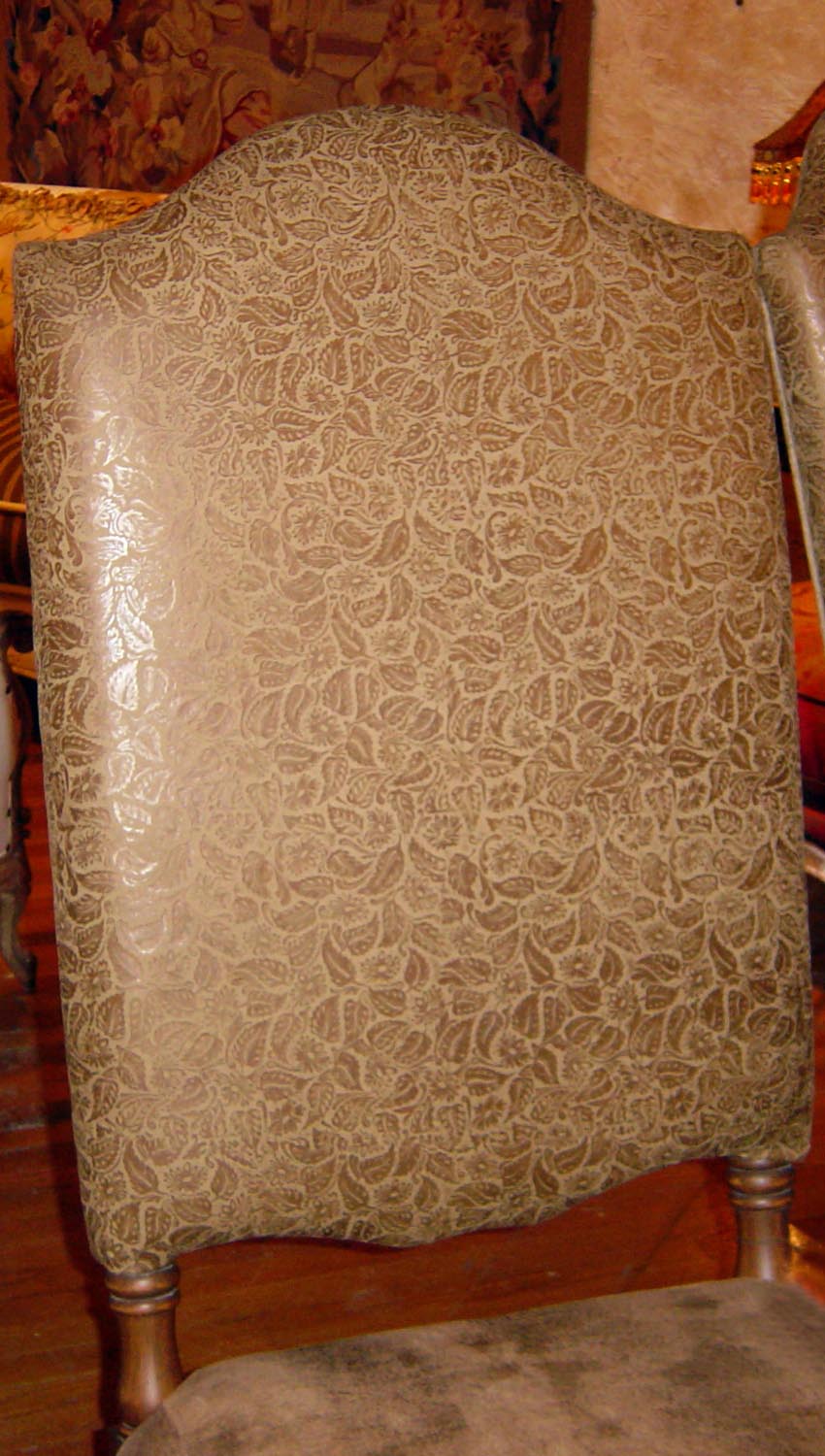 Townsend Leather's Expressions Cowhide Taupe Floreale
