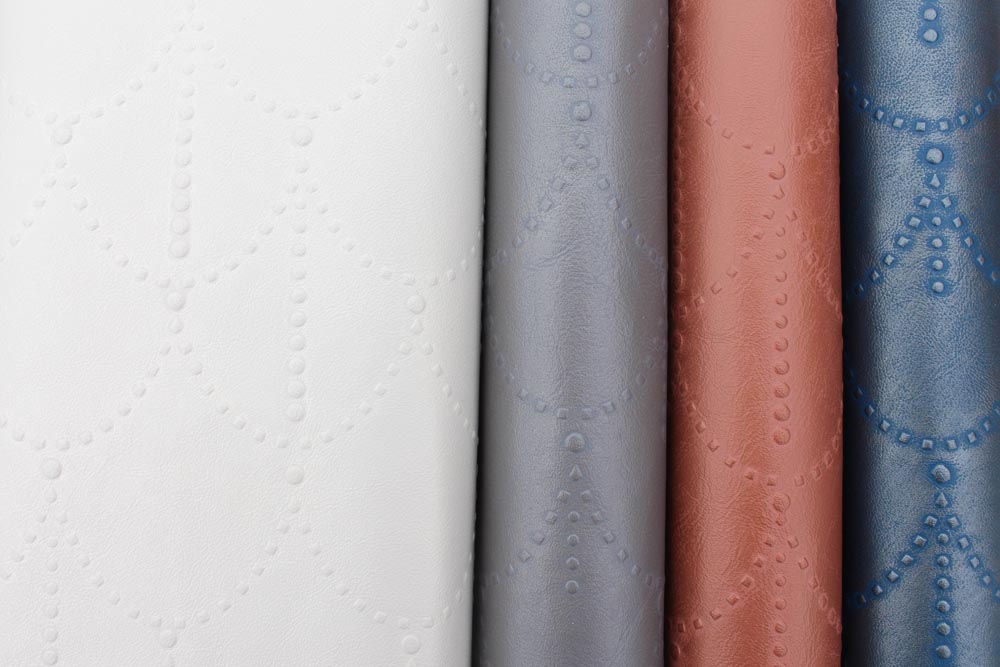 Stacy Garcia® Blue Label for Townsend Leather Pendant Cowhide