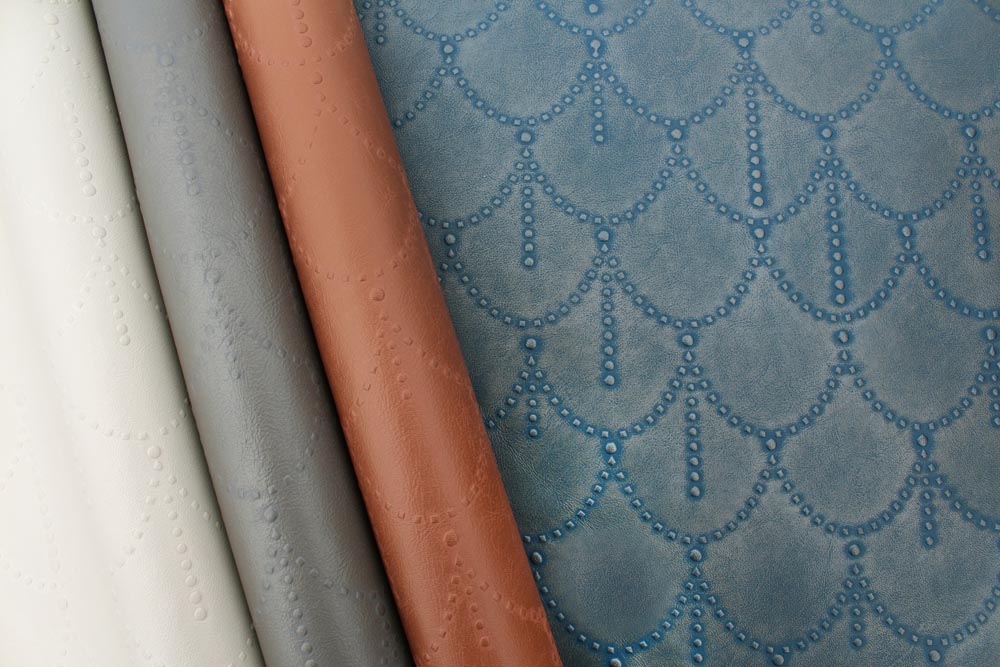 Stacy Garcia® Blue Label for Townsend Leather Pendant Cowhide