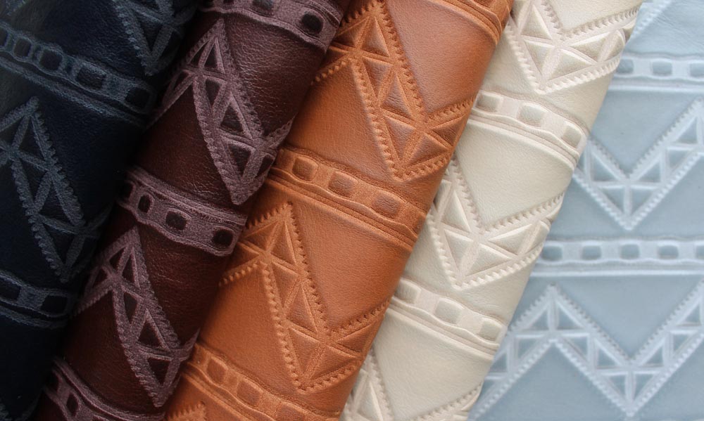 Townsend Leather's Impressions II Cowhide Apache Blanket