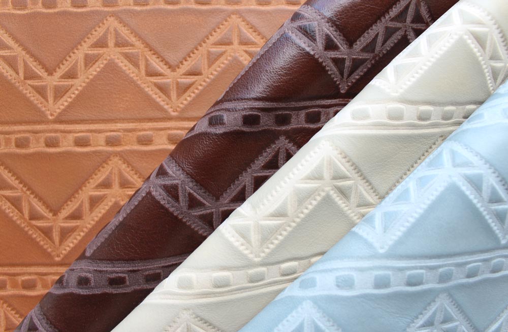 Townsend Leather's Impressions II Cowhide Apache Blanket