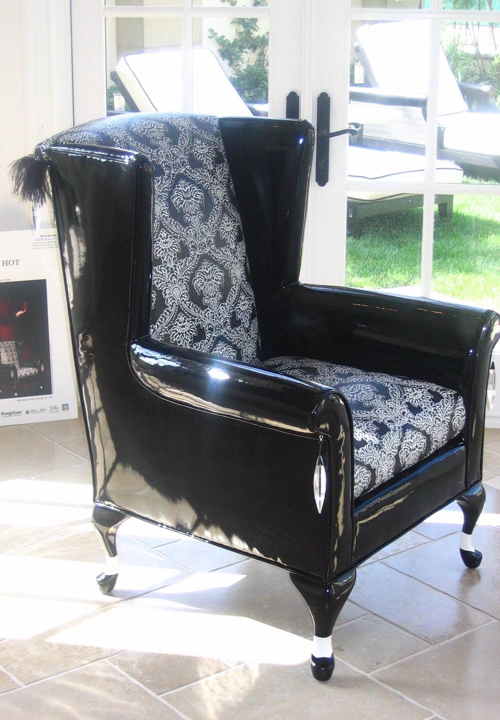 Townsend Leather's Aniline Gaufrage Cowhide Black & White Palm Damask