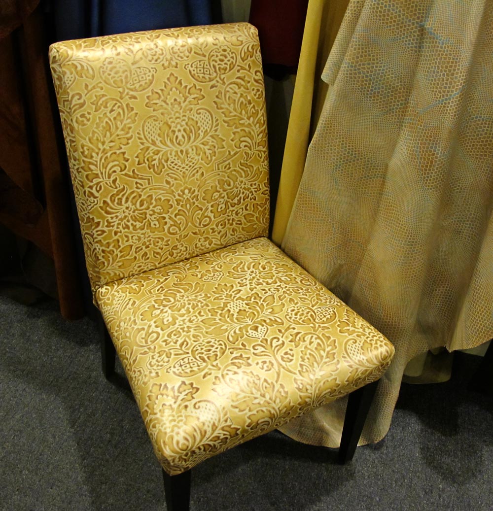 Townsend Leather's Milano Gaufrage Cowhide Vino Bianco La Scala Damask