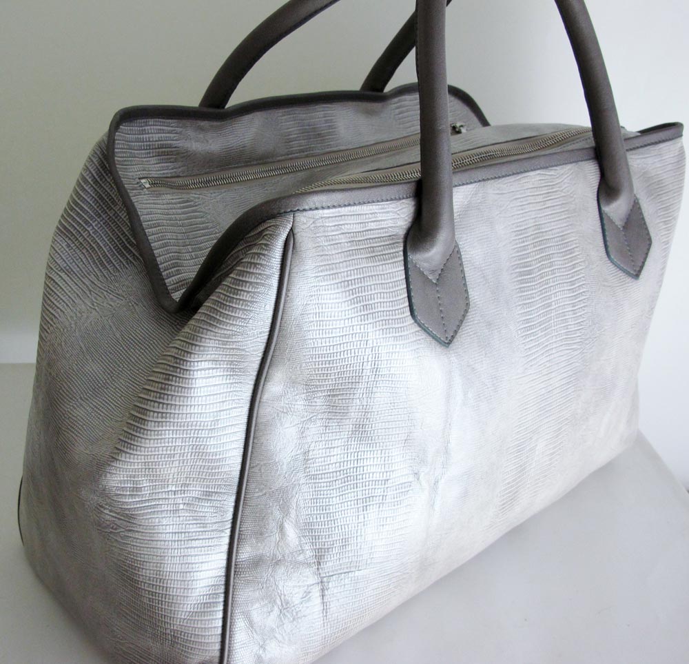 Townsend Leather's Razzle Dazzle Silver Baby Gator