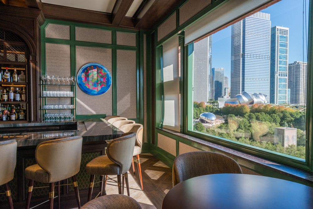 Townsend Leather's Classic Embossed and Tipped Lynden Lions Medium Double Diamond Stitches