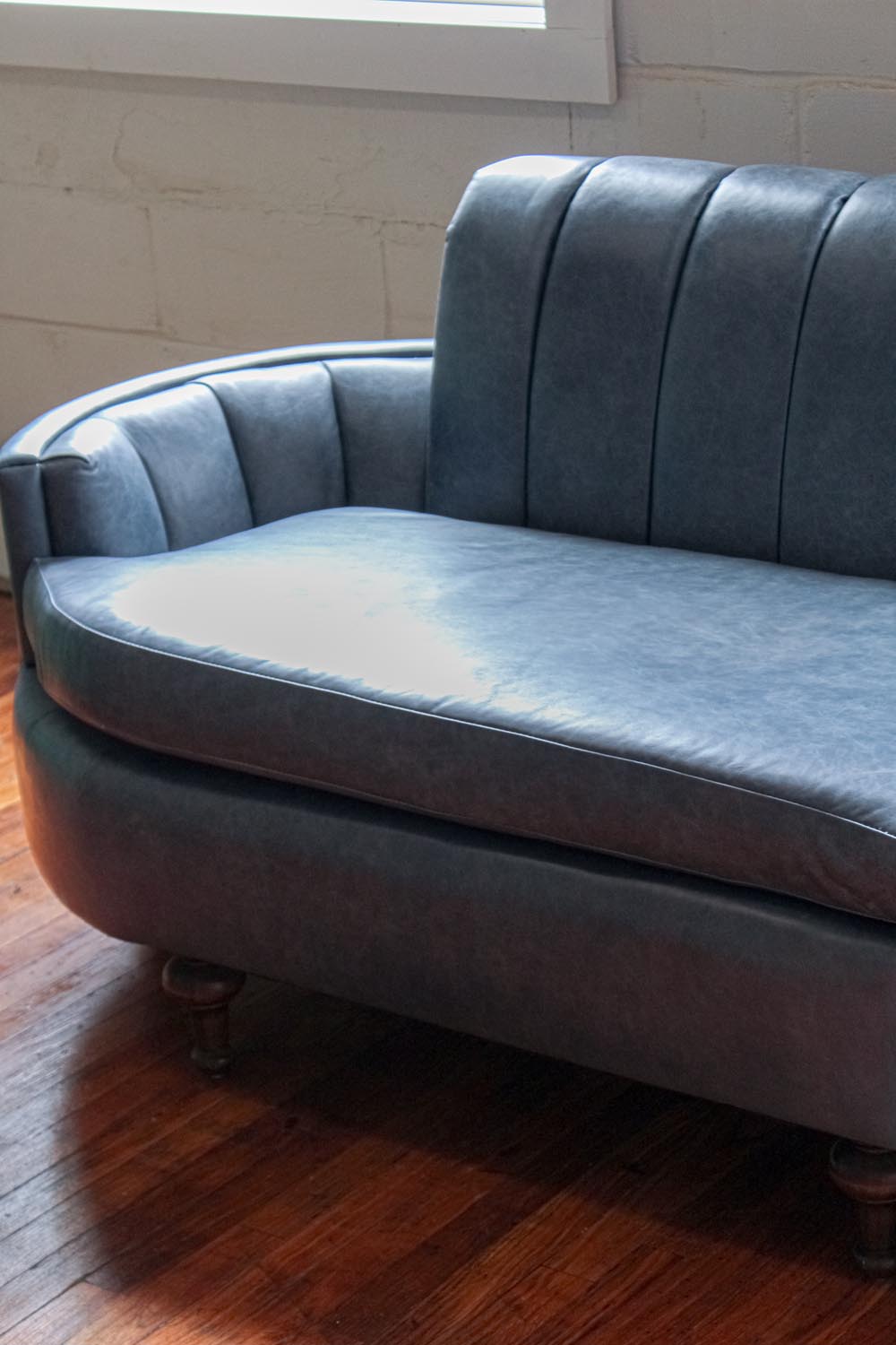 Townsend Leather's Manchester Cowhide Nantucket Fog