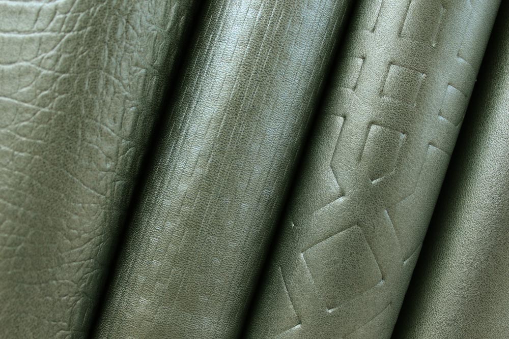 Lustrous Gem Embossed & Gaufrage Cowhide Illuminating Obsidian