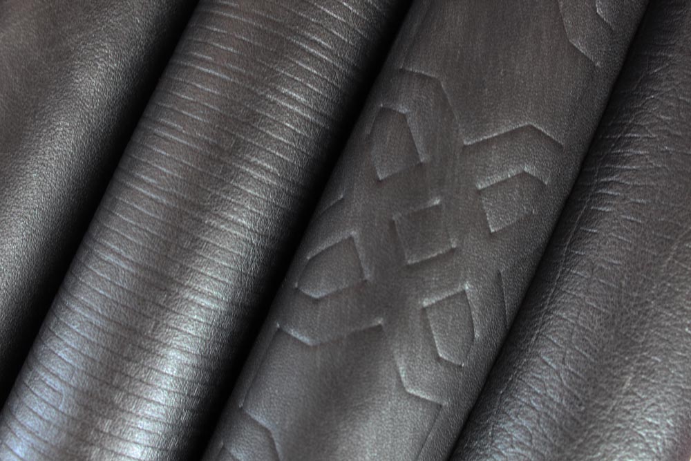 Lustrous Gem Embossed & Gaufrage Cowhide Intuitive Tanzanite